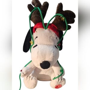 2021 Peanuts 12" Christmas Snoopy with Flashing Lights and Sways With His Music